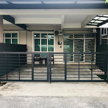 M2H Homestay Kuantan Exteriér fotografie